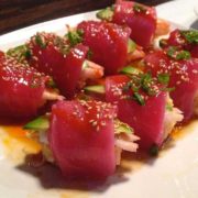 Sushi de atún rojo